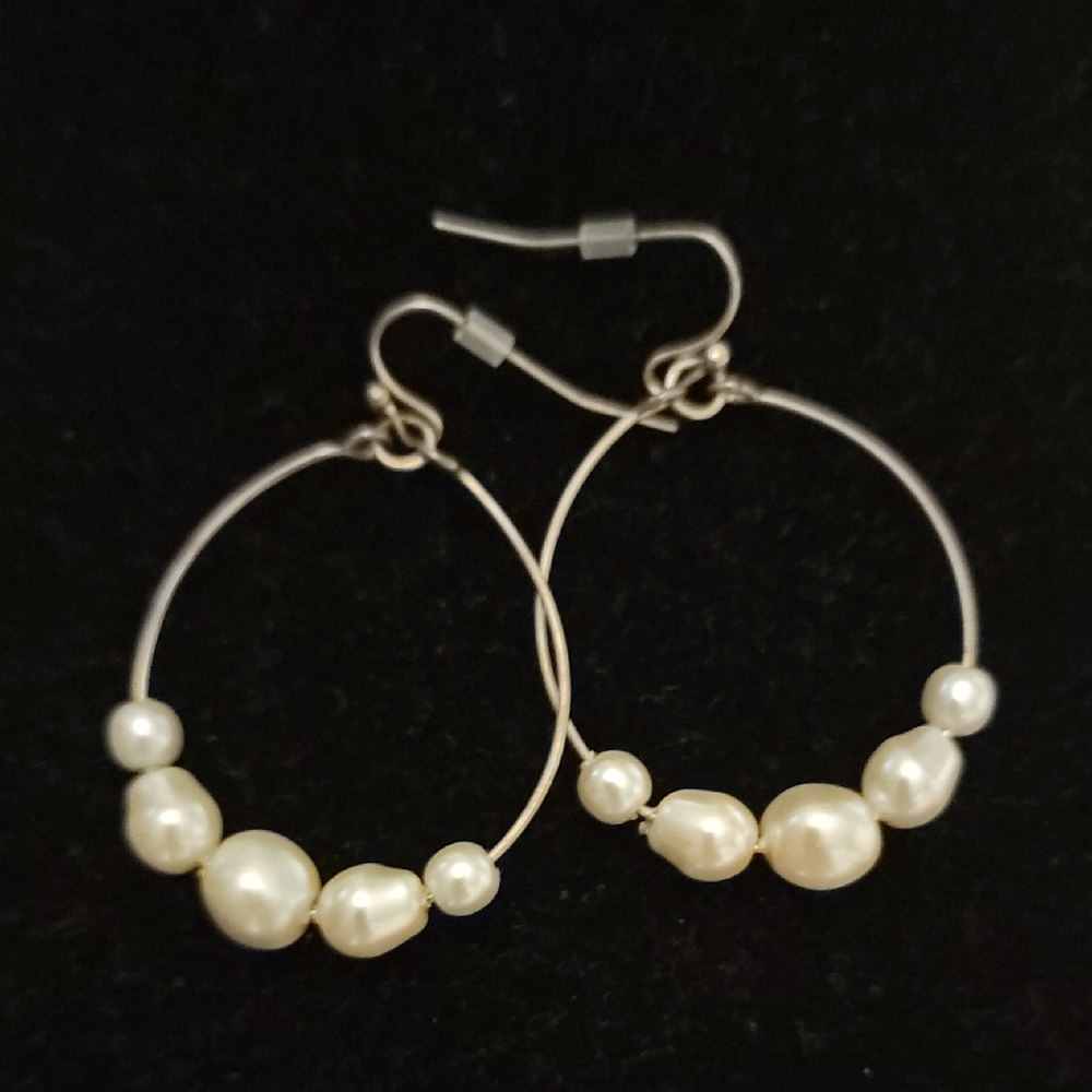 Elegant Pearl Hoop Earrings